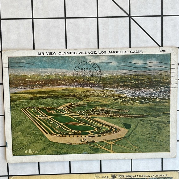 Vintage postcards ca 1940's, Olympic Village in LA; Rose Bowl, Municipal Stadium - Picture 2 of 12